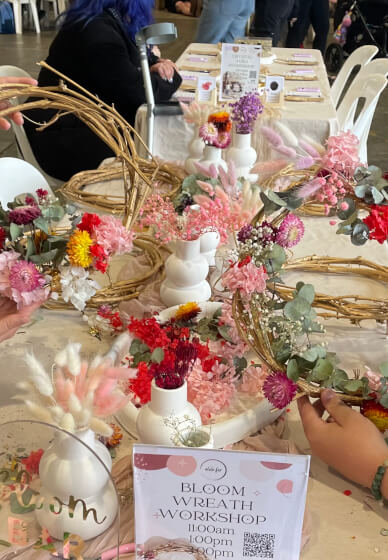 Christmas Dried Flower Wreath Workshop