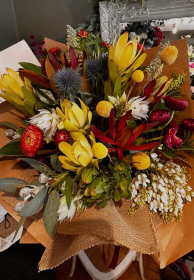Christmas in July Flower Arrangement Workshop