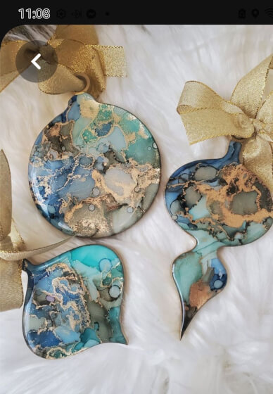 Christmas Ornament Painting Sip and Paint Workshop Melbourne