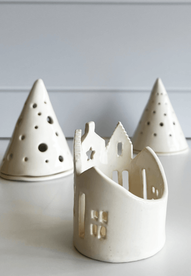 Christmas Pottery and Plonk Clay Forms Class