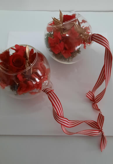 Christmas Preserved Flower Bauble Workshop