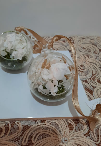 Christmas Preserved Flower Bauble Workshop