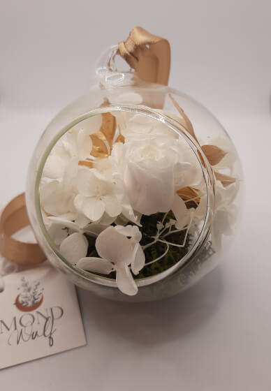 Christmas Preserved Flower Bauble Workshop
