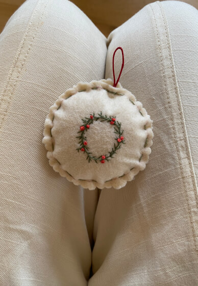Christmas Stitch and Sip Workshop: Embroidery for Beginners