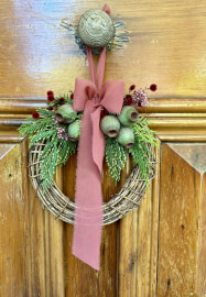 Christmas Wreath and Botanical Aromatic Gift Making Workshop