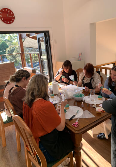 Classy Christmas Cupcake Decorating Class