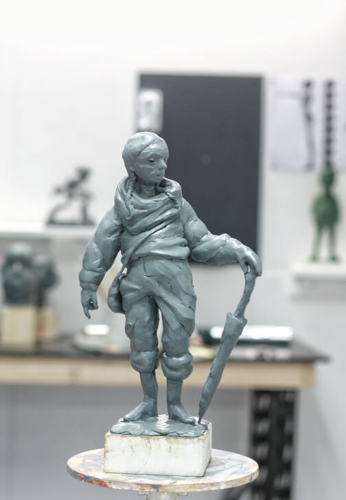 Clay Sculpture Workshop: Sculpting the Human Body