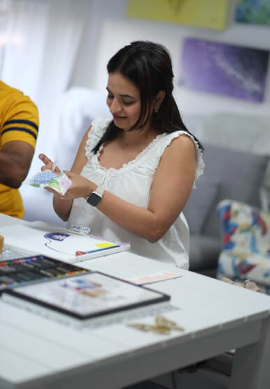 Collage of Confidence Art Therapy Workshop