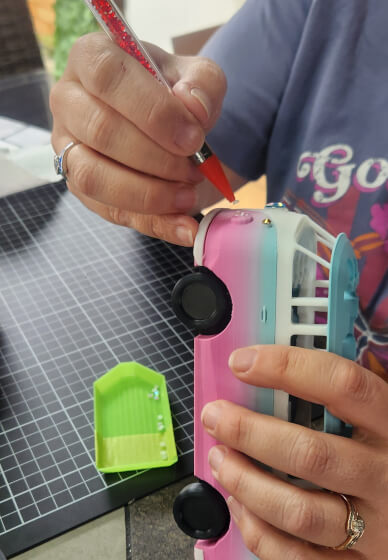 Combi Van Pen Holder Decorating Workshop