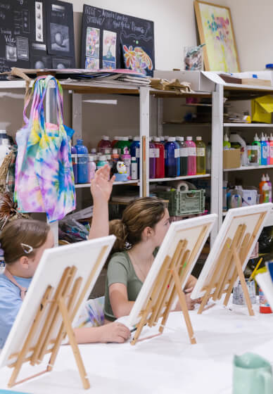 Connected Canvases - Mother's Day Art Workshop