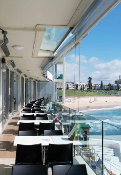 Coogee to Bondi Coastal Walk and Lunch at Bondi Icebergs