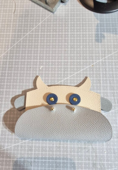 Couples Leather Craft Class: Make It Together