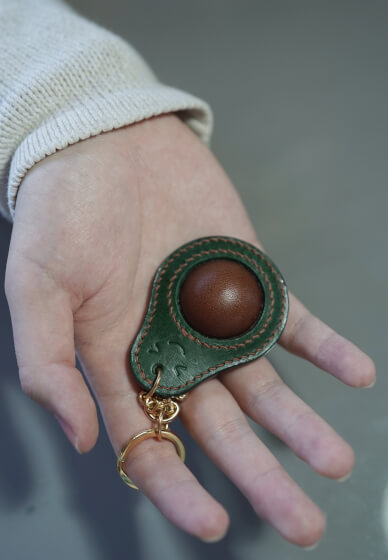 Craft an Avocado Leather Bagcharm / Keyring Workshop