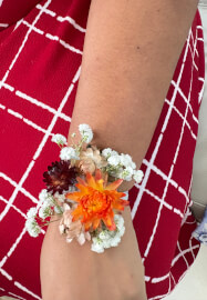 Create Your Own Fresh Flower Accessories Workshop
