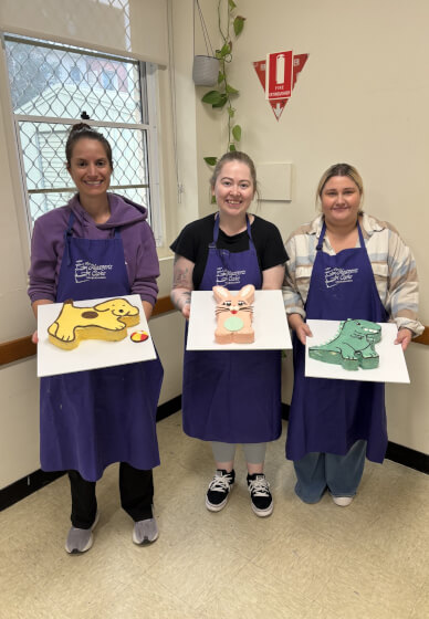 Create Your Own Shaped Cake Class