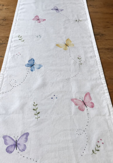 Creative Fabric Painting: Design a Table Runner
