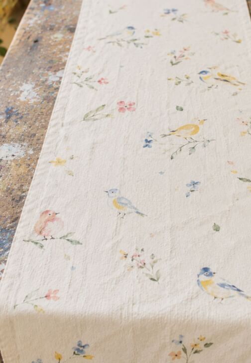 Creative Fabric Painting: Design a Table Runner