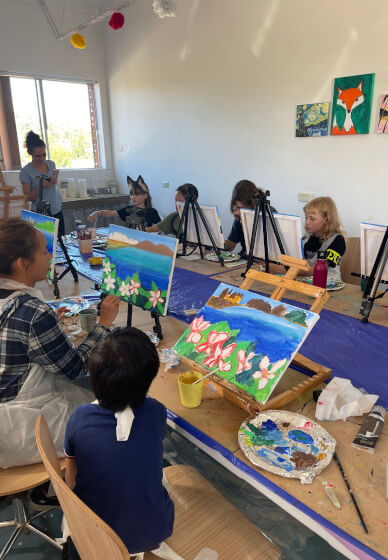 Creative Holidays in Iris Art Studio