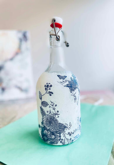 Creative Mixed Craft Class for Adults