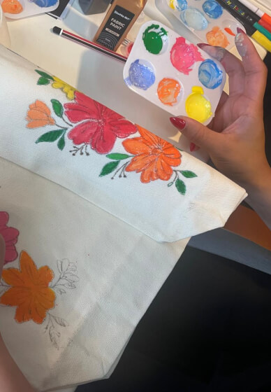 Creative Tote Bag Art Workshop - DIY