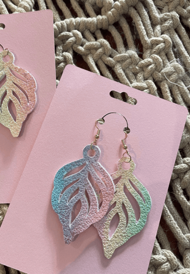 Cricut Faux Leather Workshop: Earrings and Accessories