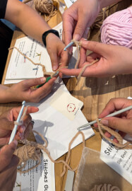 Crochet Workshop for Beginners Using Plush Yarn: Kids and Adults