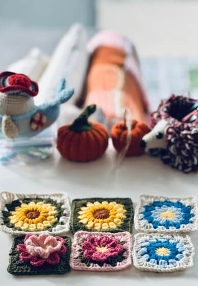 Crocheting Class: from Sunflower Granny Square to Bag