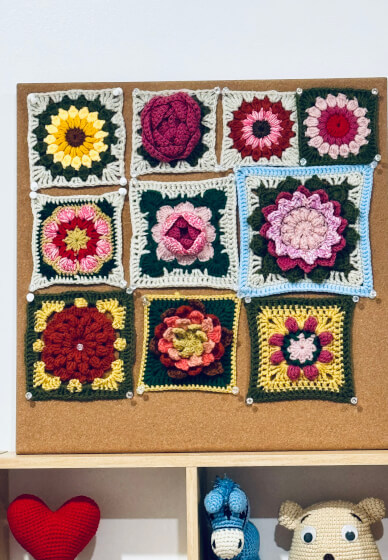 Crocheting Class: from Sunflower Granny Square to Bag