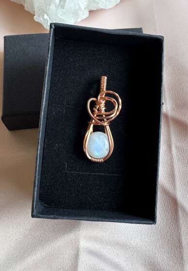 Crystal Pendant Wire Wrapping Workshop