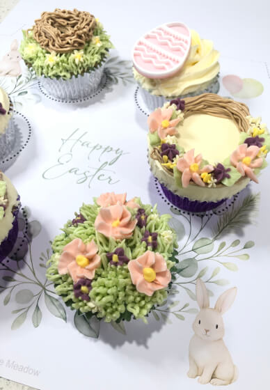 Cupcake Decorating Class: Easter Gift Box