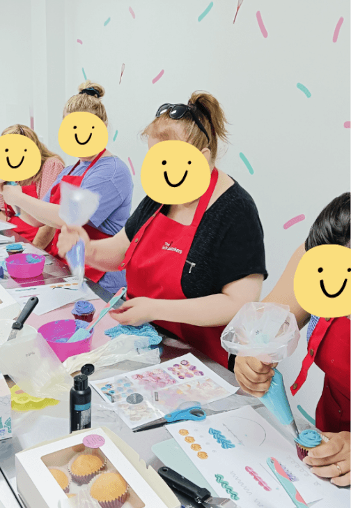 Cupcake Decorating Class