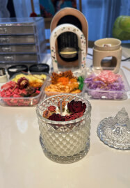 Custom Dried Flower Scented Candle Workshop