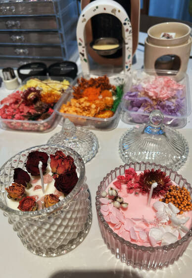 Custom Dried Flower Scented Candle Workshop