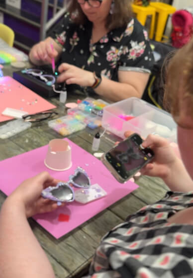 Custom Sunglasses Decorating Workshop