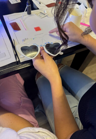 Custom Sunglasses Decorating Workshop