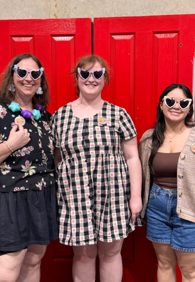 Custom Sunglasses Decorating Workshop