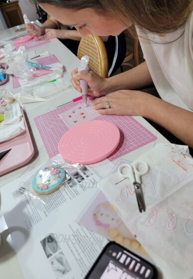 Cute Characters Cookie Decorating Class