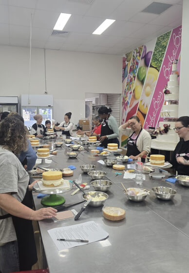 Dairy-Free Realistic Flowers Piping Workshop