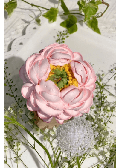 Dairy-Free Realistic Flowers Piping Workshop