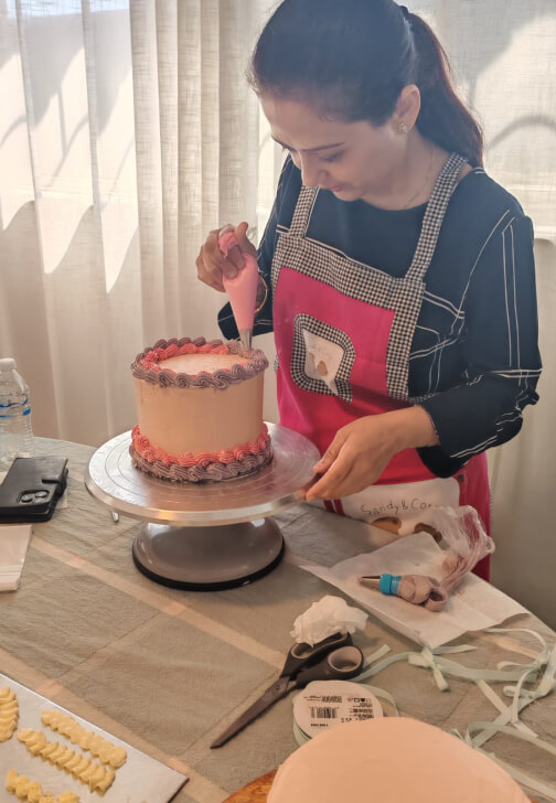 Decorate a Birthday Cake for Someone Special