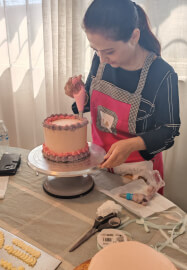 Decorate a Birthday Cake for Someone Special