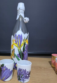 Decoupage Workshop: Bottle Decoupage
