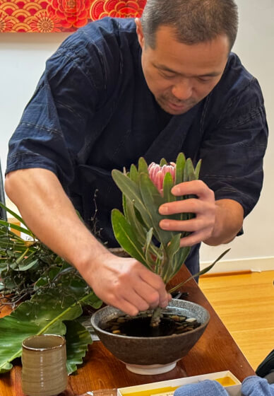 Discover the Art of Japanese Ikebana Workshop
