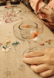 DIY Crystal Candle Cup Workshop with Preserved Flowers