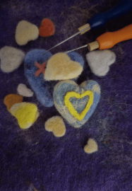 DIY Felted Scented Garland Workshop