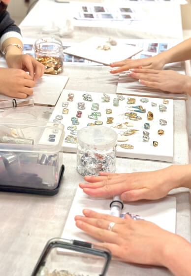 DIY Jewellery Class: Polymer Clay with Gold and Silver Leaf