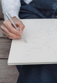 Drawing Class Using the Right Side of the Brain