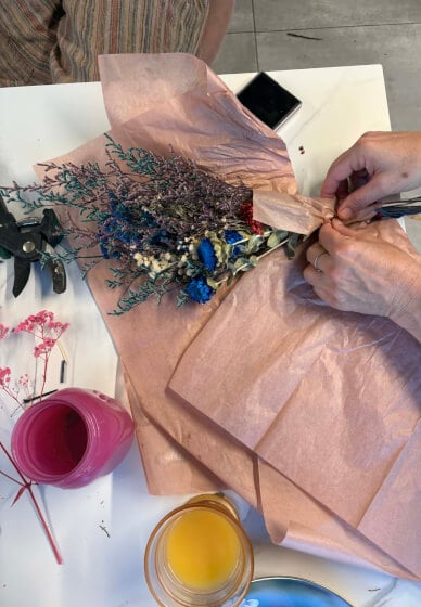 Dried Flower Bouquet Party Workshop
