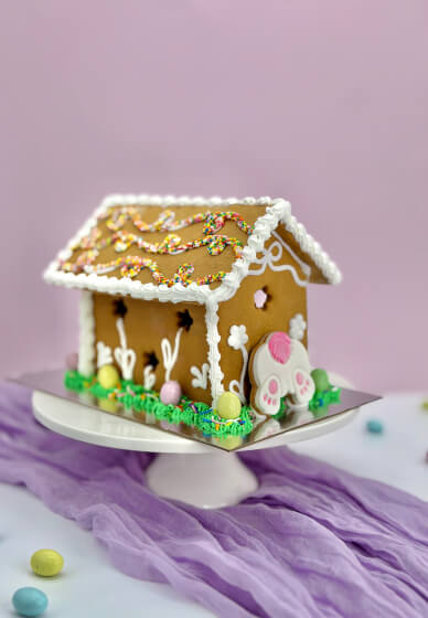 Easter Gingerbread House Decorating Class
