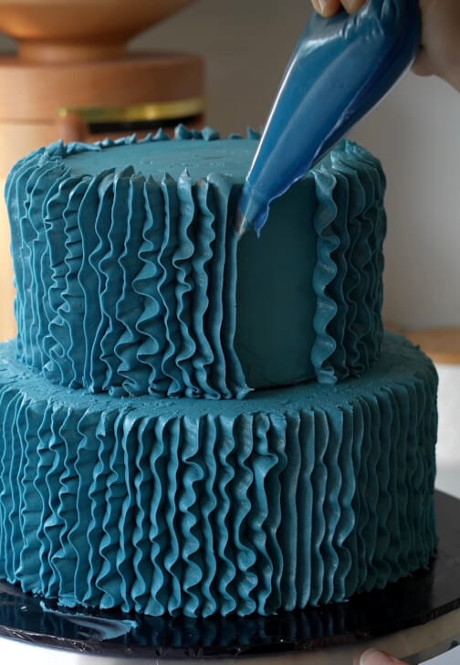 Elegant Buttercream Ruffle Cake Workshop
